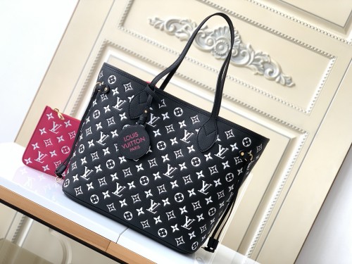  Handbag  Louis Vuitton  M46103  size  31 x 28 x 14  cm  