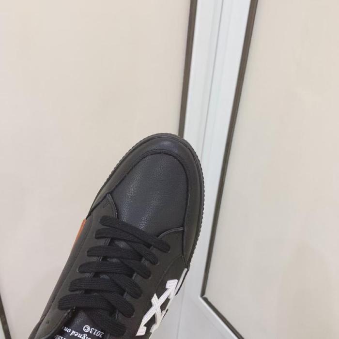 OFF-WHITE Vulc Low Leather Black White FW21