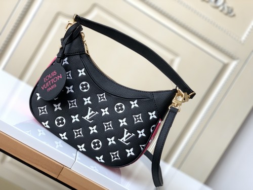 Handbag   Louis Vuitton  46091  size  22 x 14 x 9  cm