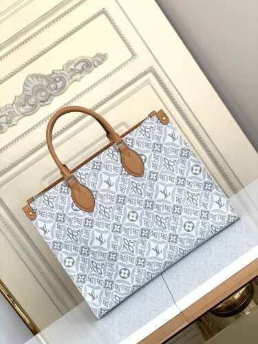 Handbag  Louis Vuitton  M59614  size  35.0 x 27.0 x 14.0   cm