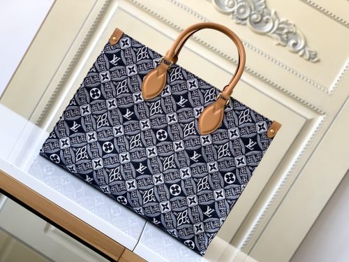  Handbag   Louis Vuitton  M57396  size  35 x 27 x 14  cm 