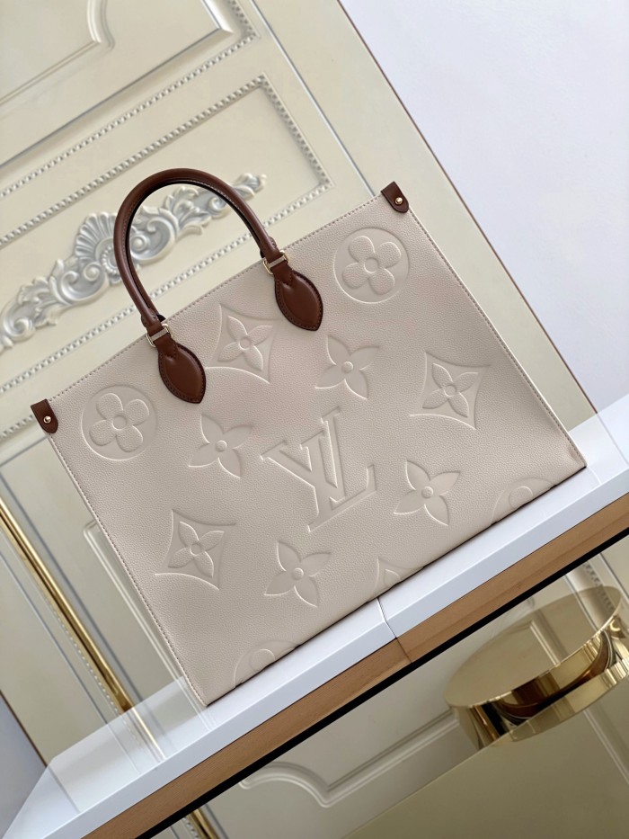  Handbag   Louis Vuitton  M44921  size  41.0 x 34.0 x 19.0  cm 