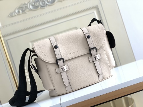 Handbag  Louis Vuitton  M58476  size  25 x 29 x 9  cm  