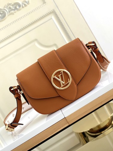  Handbag  Louis Vuitton  M58968  size 25 x 17.5 x 8  cm
