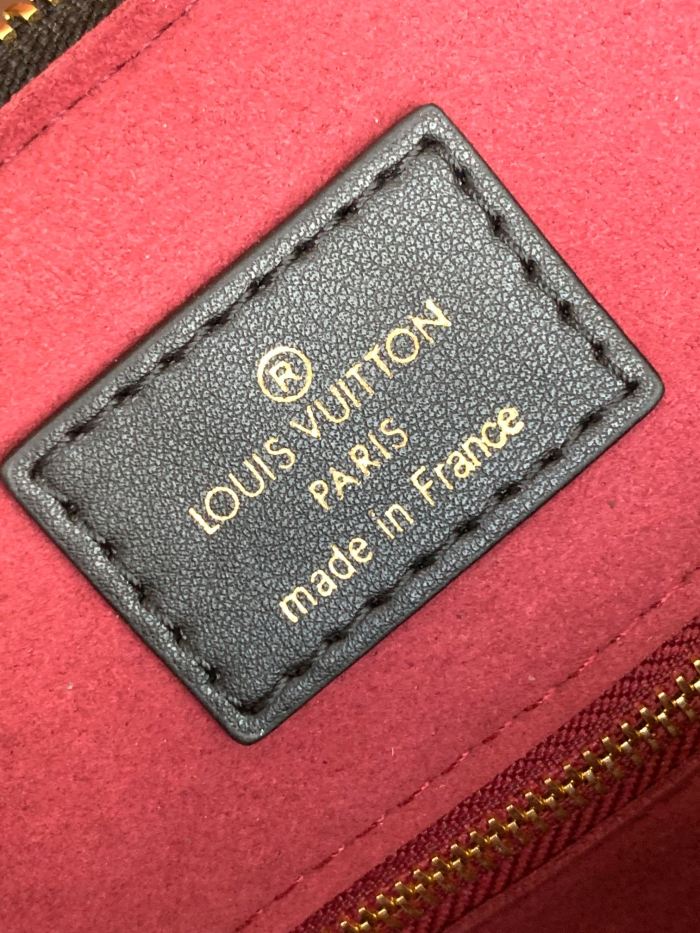  Handbag  Louis Vuitton  M58947  size  25.0 x 19.0 x 15.0  cm
