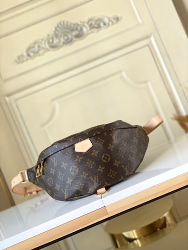  Handbag   Louis Vuitton  M43644  size  37.0 x 14.0 x 13.0  cm 