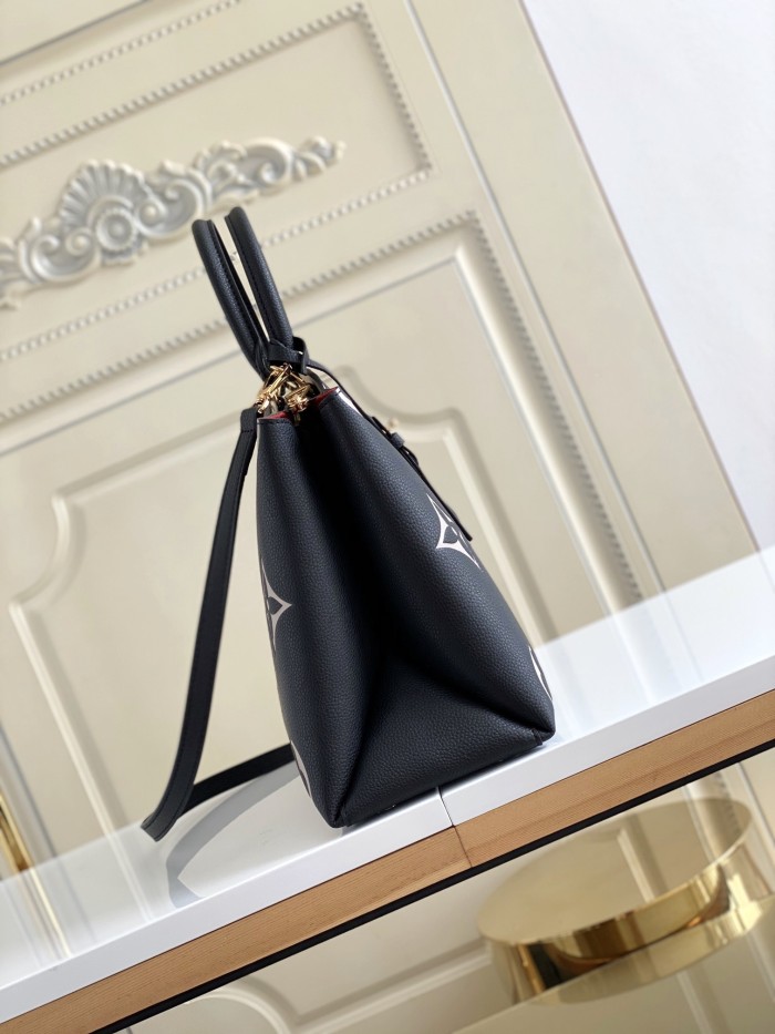  Handbag   Louis Vuitton  M45842  size  34 x 24 x 15  cm
