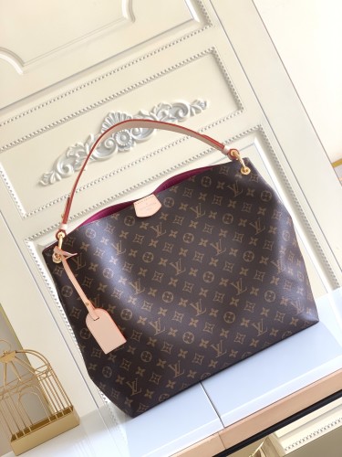  Handbag   Louis Vuitton   M43704  size   35.5 × 14.0× 33.5  cm