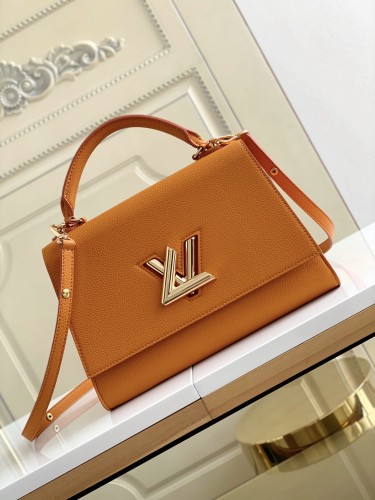  Handbag   Louis Vuitton  M57090  size  29.0×21.0×12  cm