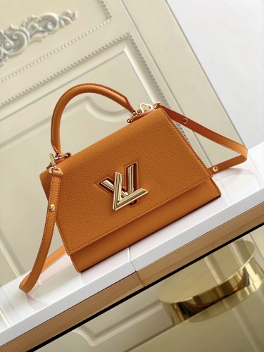  Handbag   Louis Vuitton  M57093  size  17.0 x 25.0 x 11.0 cm