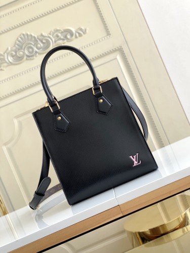 Handbag  Louis Vuitton  M58660  size  22.5 x 24 x9.5  cm