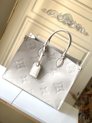  Handbag  Louis Vuitton  M44925  size  41.0 x 34.0 x 19.0 cm 