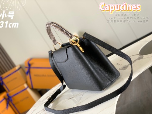Handbag  Louis Vuitton  N92800  size  31.5 x 20.0 x 11.0  cm