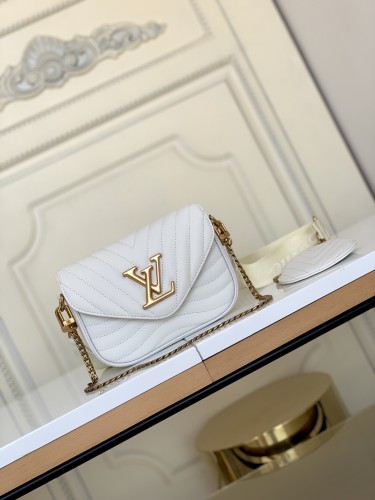  Handbag   Louis Vuitton  M56466  size  19/14/5  cm