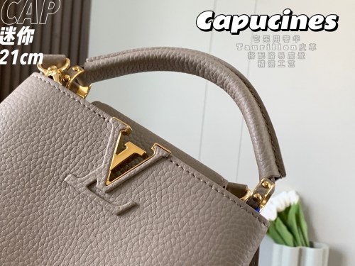  Handbag    Louis Vuitton   M55985   size  21.0 x 14.0 x 8.0  cm 