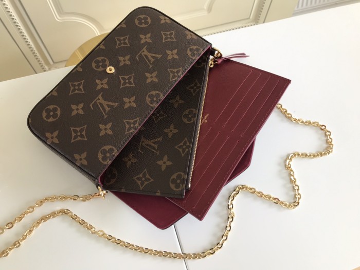  Handbag   Louis Vuitton    61276   size  21*11*2  cm 