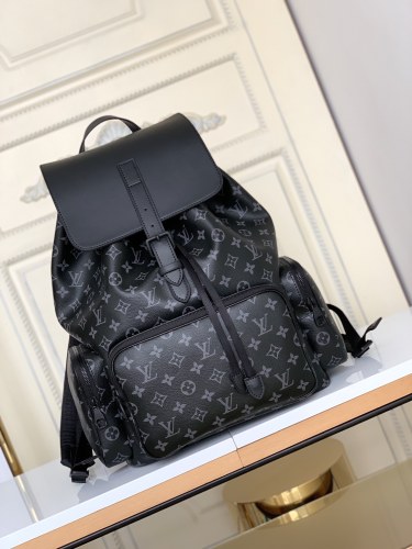  Handbag   Louis Vuitton   M45538  size  60x72x19  cm  