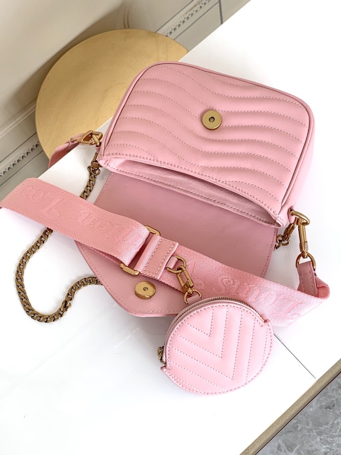  Handbag   Louis Vuitton   M56468   size  19/14/5  cm