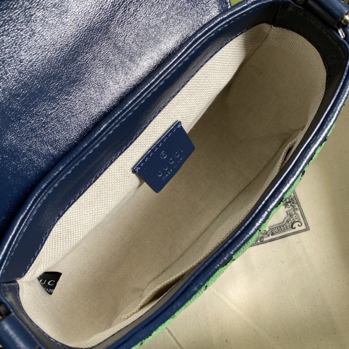  Handbag   Gucci   583571   size  20*15.5*8  cm