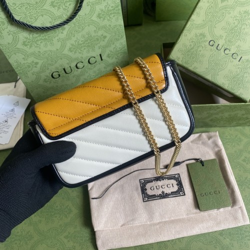  Handbag    Gucci   574969   size  16.5*10.2*5.1  cm