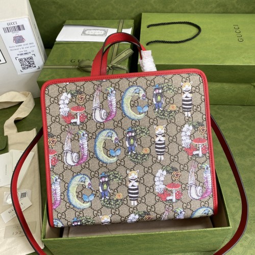  Handbag   Gucci  612992  size  28*25*11  cm  