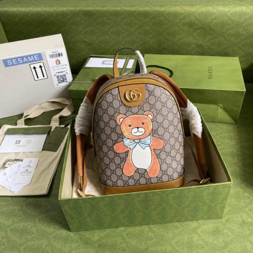 Handbag    Gucci  647816   size  22*29*15 cm  