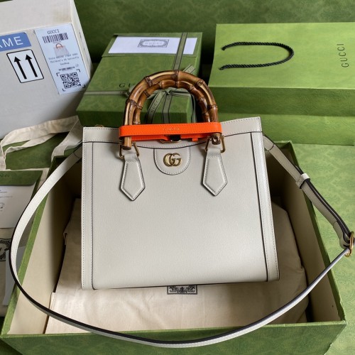Handbag    Gucci  660195  size  27*24*11  cm