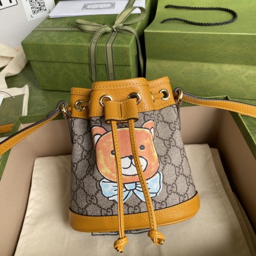 Handbag   Gucci  660304  size  15.5x17x7.5 cm