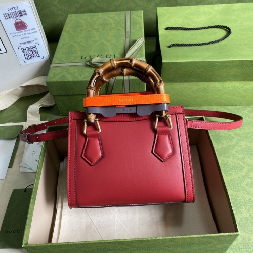  Handbag   Gucci  655661  size  20*16*10  cm  