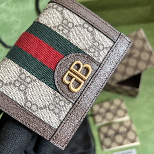  Handbag    Gucci  680385  size  10.9*7.9*2.8  cm