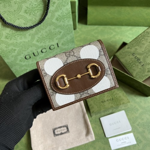  Handbag    Gucci  621887  size  11*8.5*3  cm 