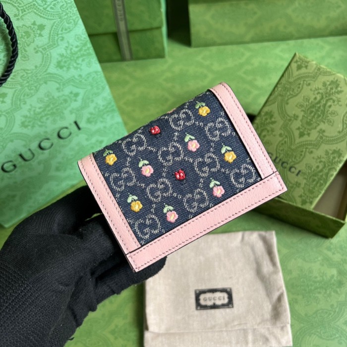 Handbag  Gucci  523155  size  11*8.5*3  cm