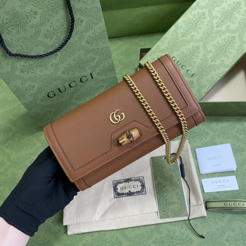  Handbag    Gucci  658243  size  19*10*3.5  cm