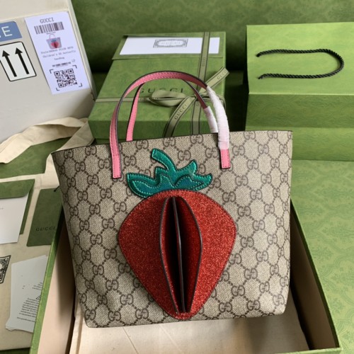  Handbag   Gucci  580840  size  21*20*10  cm