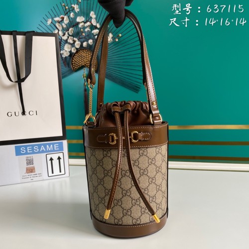  Handbag   Gucci   637115  size  14*16*14   cm