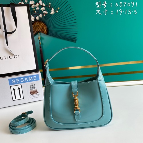  Handbag   Gucci   637091  size  19*13*3  cm