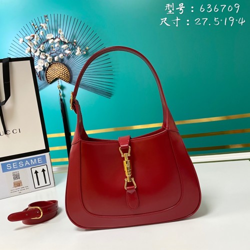  Handbag   Gucci   636709  size  27.5*19*4  cm