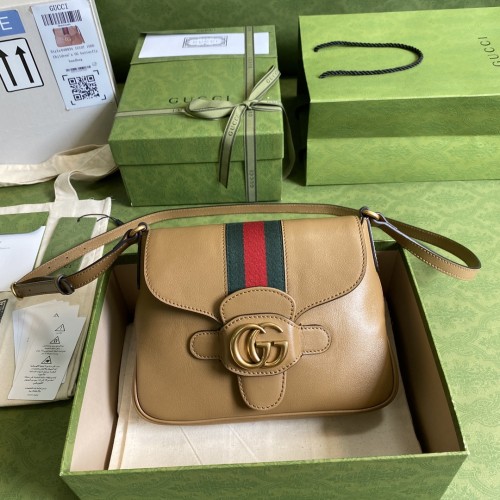  Handbag    Gucci  648934  size  23.5*17.5*5  cm