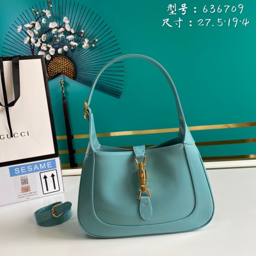 Handbag   Gucci   636709  size  27.5*19*4  cm