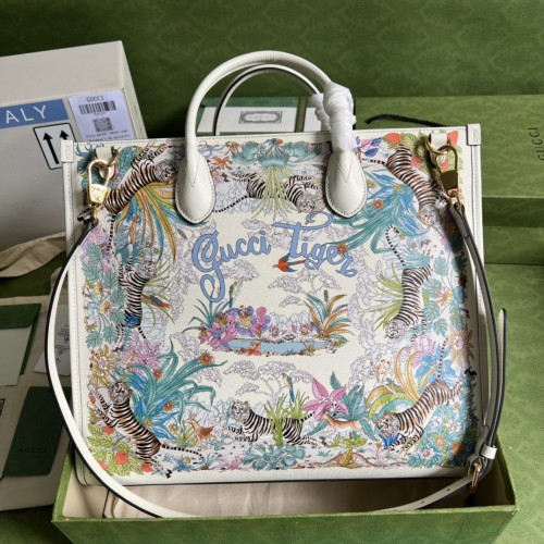 Handbag   Gucci  687827  size  38*32*12  cm