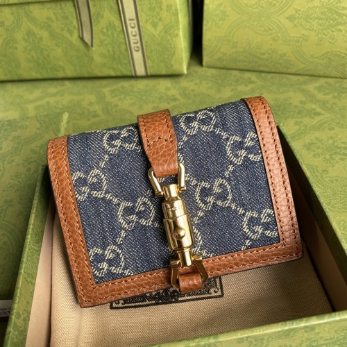 Handbag   Gucci  645536  size 11× 8.5x 3  cm