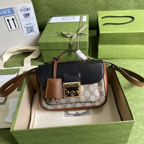  Handbag   Gucci  658487  size  21*14*5  cm