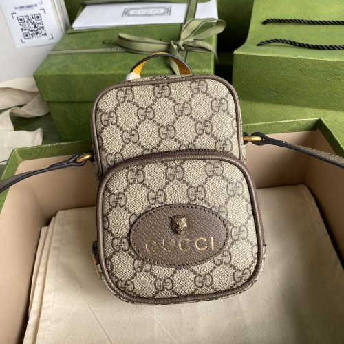  Handbag  Gucci 658556 size 12*16*7 cm