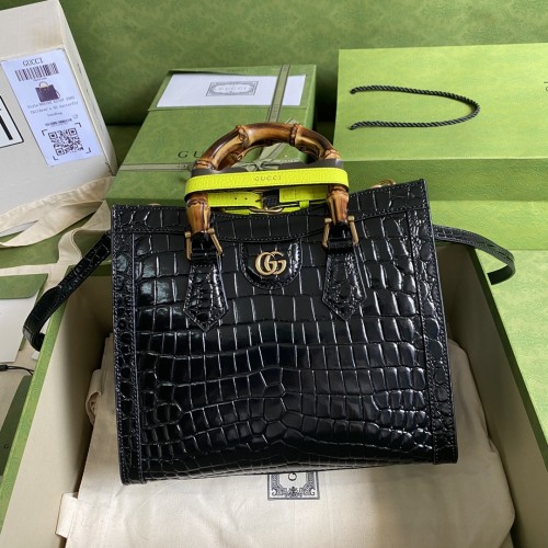 Handbag  Gucci 660195 size 27*24*11 cm