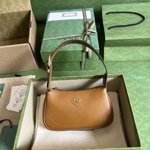  Handbag   Gucci  739076 size 21*12*4 cm