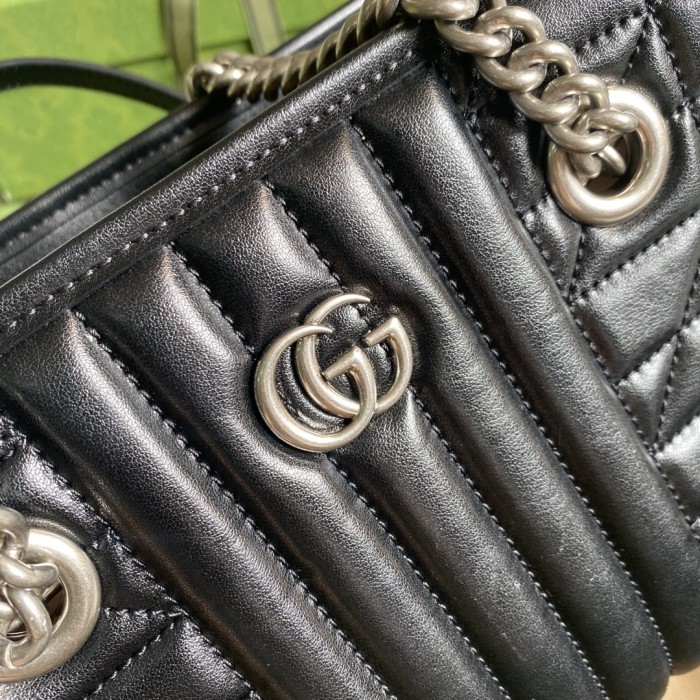Handbag   Gucci  681483  size 26.5*19*11 cm