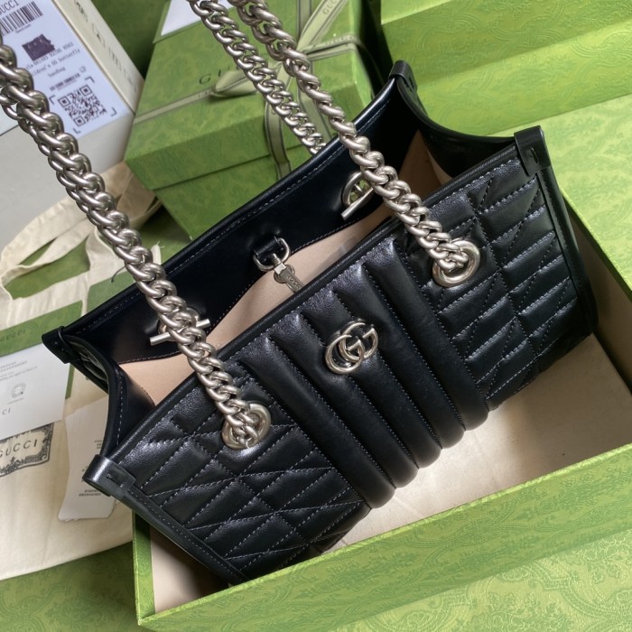 Handbag   Gucci  681483  size 26.5*19*11 cm