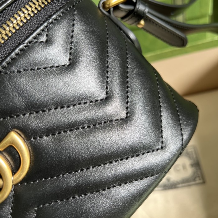  Handbag  Gucci 672253 size 19*13*7 cm