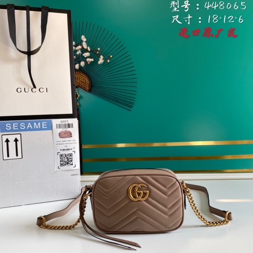  Handbag  Gucci 448065 size  18*12*6 cm