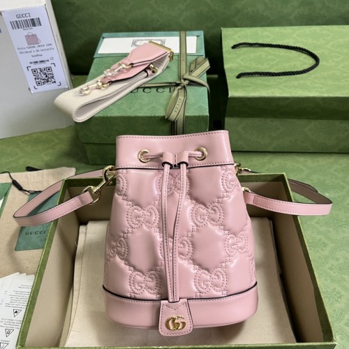  Handbag  Gucci 728231 size  17*20*10 cm
